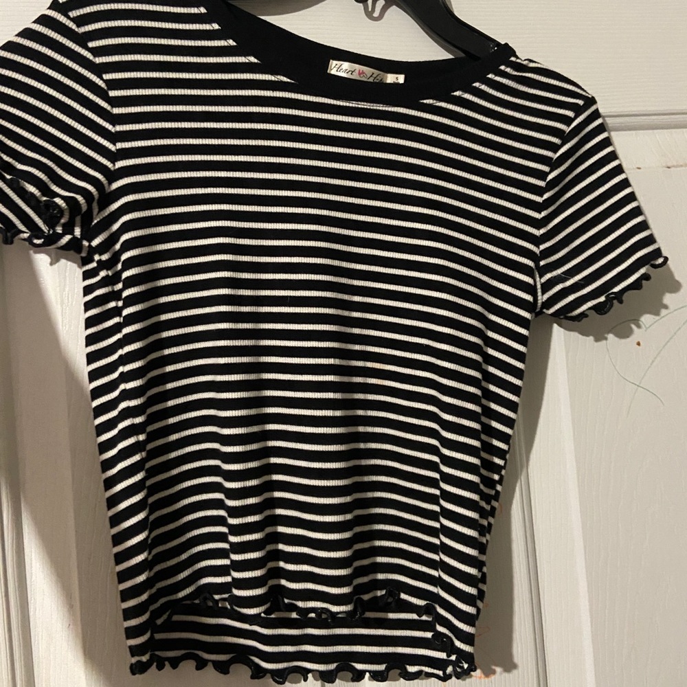 Woman’s size small cropped/short shirt